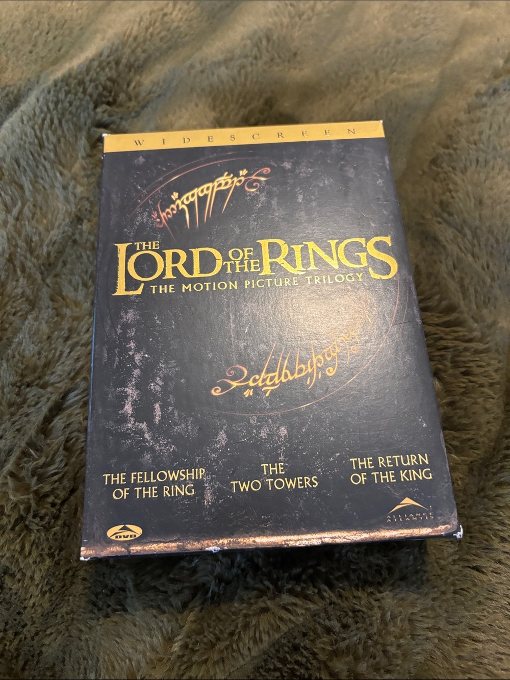 The Lord of the Rings Motion Picture Trilogy Widescreen - Navy & Gold Box Set